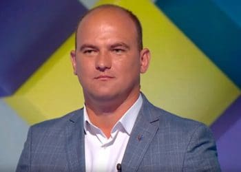 Міський голова Чорткова повернувся зі Швеції з новою автівкою