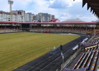 У пів мільйона обійдеться Тернопільській громаді догляд за футбольним полем