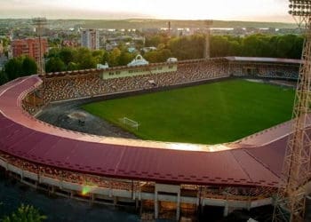 Тернопільські вболівальники вже можуть придбати квиток на матч “НИВА” – “ДІНАЗ”