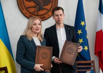 ЗУНУ підписав договір про співпрацю із Тернопільським академічним ліцеєм “Українська гімназія” ім. І. Франка