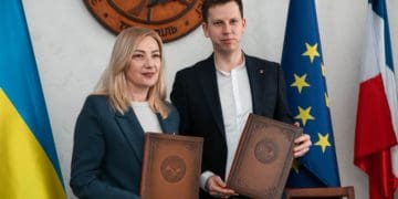 ЗУНУ підписав договір про співпрацю із Тернопільським академічним ліцеєм “Українська гімназія” ім. І. Франка