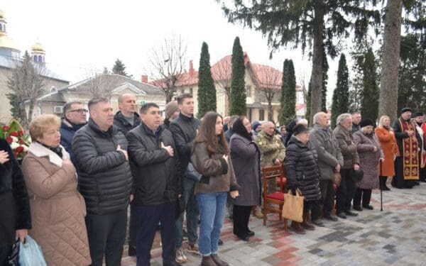«Де б не вирішувалася доля України, він завжди був там» – пам’яті Олега Барни