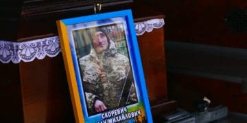День жалоби оголосили у Товстенській громаді у зв’язку із загибеллю Героя Романа Скоревича