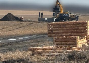 В ОВА показали, як фахівці з Тернопільщини будують фортифікаційні споруди на Сумщині