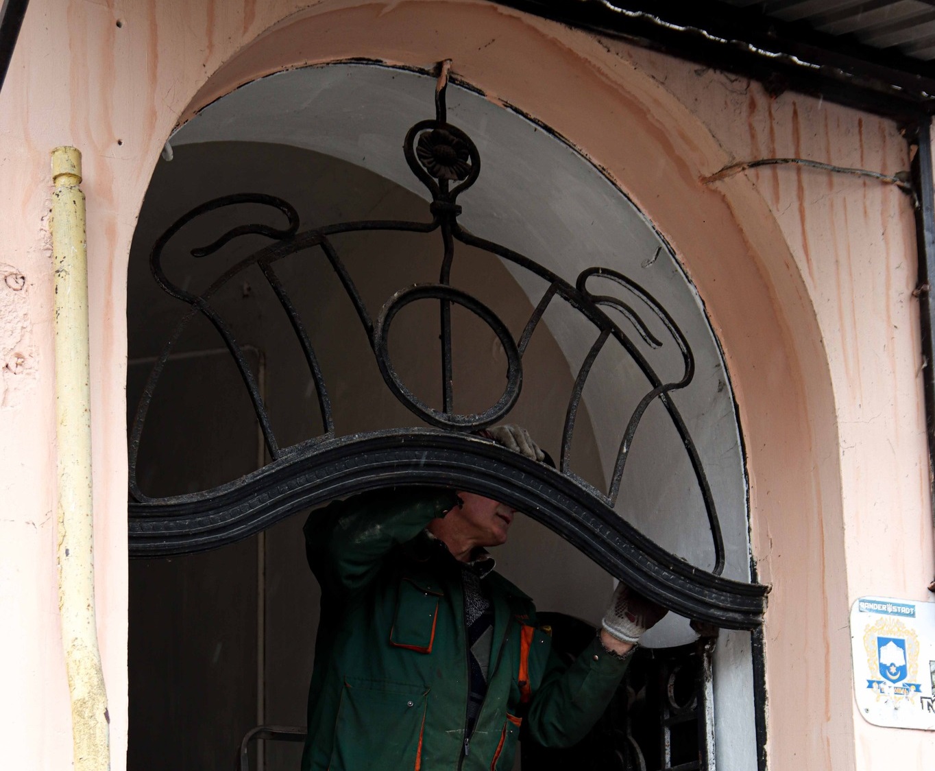 Громадські активісти у Тернополі взялися відновлювати сторічну браму