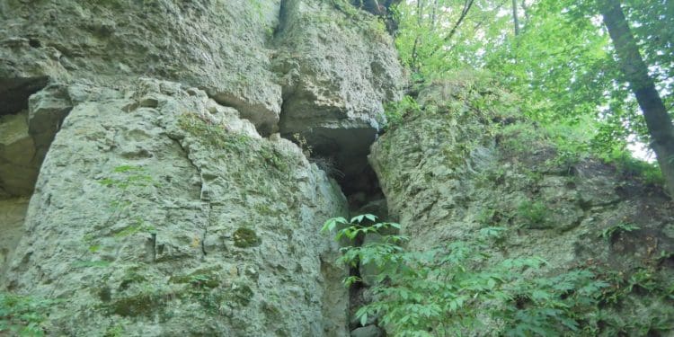 Одаїв на Тернопільщині – село відоме завдяки унікальному карстовому печерному комплексу