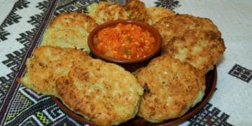 Найпростіший рецепт капустяних оладок: смачна страва у піст