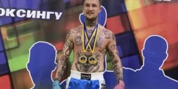 Спортсмен з Тернополя на перших змаганнях з кікбоксингу на Чемпіонаті України здобув два “золота”