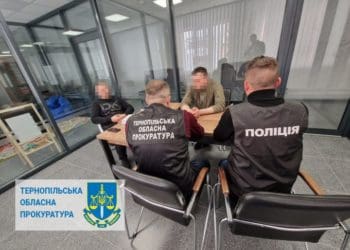 Судитимуть лісничого на Тернопільщині, який привласнив гроші і звільнився з роботи