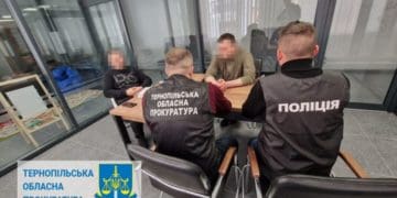 Судитимуть лісничого на Тернопільщині, який привласнив гроші і звільнився з роботи