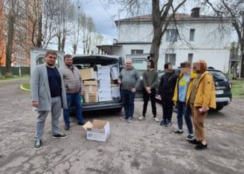 Продукти та одяг передали вихованцям Тернопільського дитячого будинку волонтери