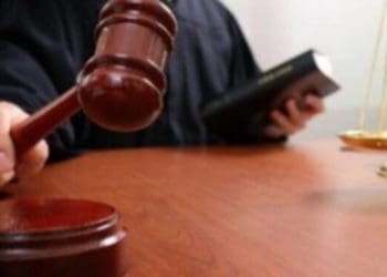 про визнання фізичної особи недієздатною