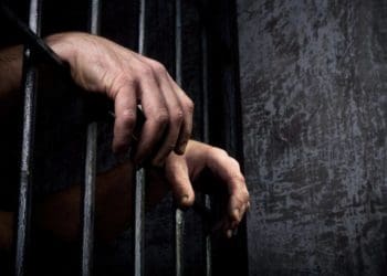 підозрюють у катуванні цивільних