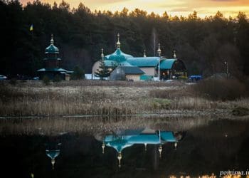 Родини полеглих Героїв із Житомирської області візьмуть участь у Службі Божій в храмі-пантеоні на Кременечині