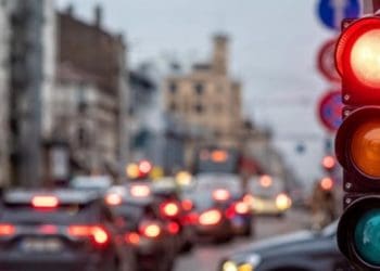 Пів тисячі штрафу отримав водій у Тернополі, який проїхав патрульних на червоне