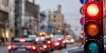 Пів тисячі штрафу отримав водій у Тернополі, який проїхав патрульних на червоне