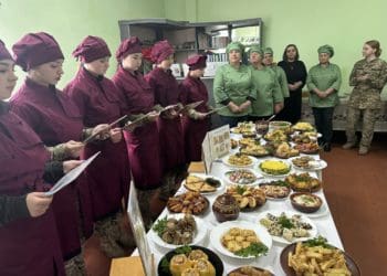 Цілий стіл страв виключно з картоплі приготували майбутні кухарі Тернопільського коледжу