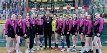 Тернопільська жіноча гандбольна команда виборола “бронзу” вищої ліги Чемпіонату України