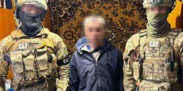 СБУ затримала коригувальників, які наводили російські КАБи на позиції ЗСУ під Харковом