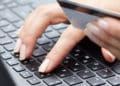 Тернополянка втратила 2 000 гривень, купуючи чотирилапого друга