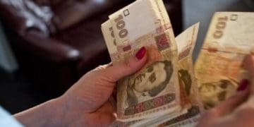 брали гроші