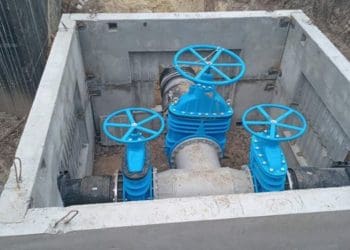 Міняти водопровідні труби завершують на біля «Збаразького кільця» у Тернополі
