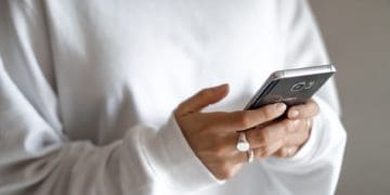 дзвонить шахрай