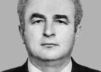 Левко Крупа