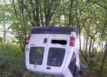 У Кременці автомобіль “злетів” з Бони: загинув молодий чоловік