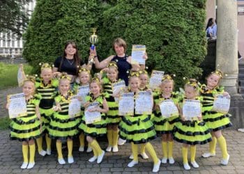 Веселі непосиди