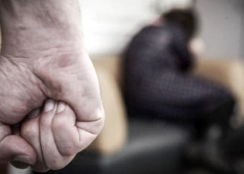 домашнє насильство