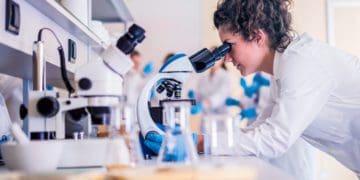 Вплив приватних медичних лабораторій на сучасну медичну практику