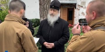 СБУ повідомила про підозру митрополиту Святогірської лаври, який «підказав» рашистам позиції ЗСУ на Донеччині