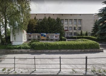 Четверо депутатів Тернопільської районної ради припинили свої повноваження