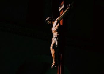 Сьогодні Страсна п’ятниця: що не можна робити в найважливіший день перед Великоднем