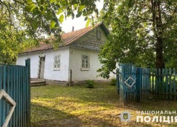 Співмешканець до смерті побив жінку у Почаєві