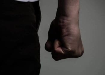 До двох років за ґратами загрожує жителю Копичинецької громади за систематичне домашнє насильство