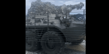 Ще такого посвячення в житті не мав: священик на Тернопільщині благословив БТР