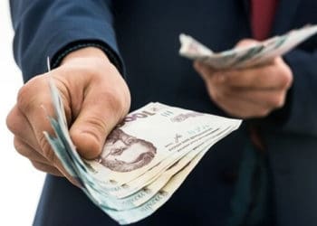 гроші шахраї