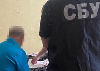 СБУ затримала колаборанта з Луганщини, який допомагав окупантам ремонтувати російські «Смерчі»