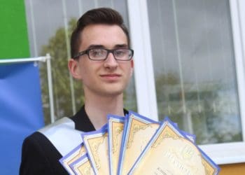 На Тернопільщині 200-бальник НМТ з математики розповів, як підготувався до тесту без репетитора