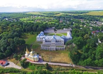 Вишнівецький палац