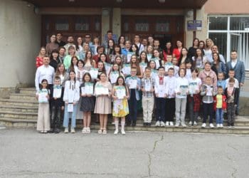 Школі мистецтв села Байківці