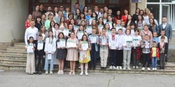 Школі мистецтв села Байківці