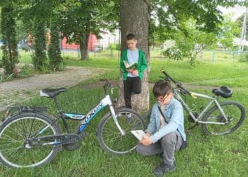 «День з книгою на велосипеді»