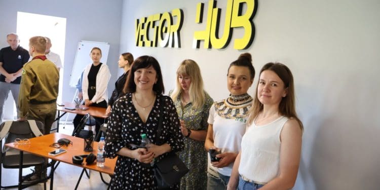 “VECTOR HUB”: новий центр для молоді у Вишнівецькій громаді за підтримки Програми USAID DOBRE