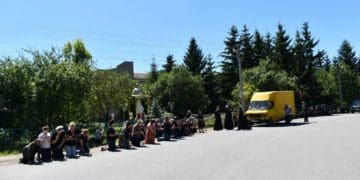 Теребовлянська громада зустріла на щиті захисника Івана Сироту