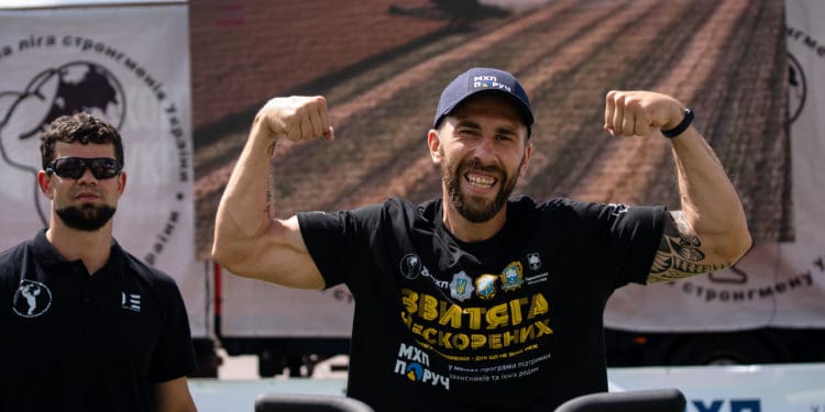 Вперше в Тернополі відбулися інклюзивні змагання зі стронгмену “Звитяга Нескорених” серед військових і ветеранів