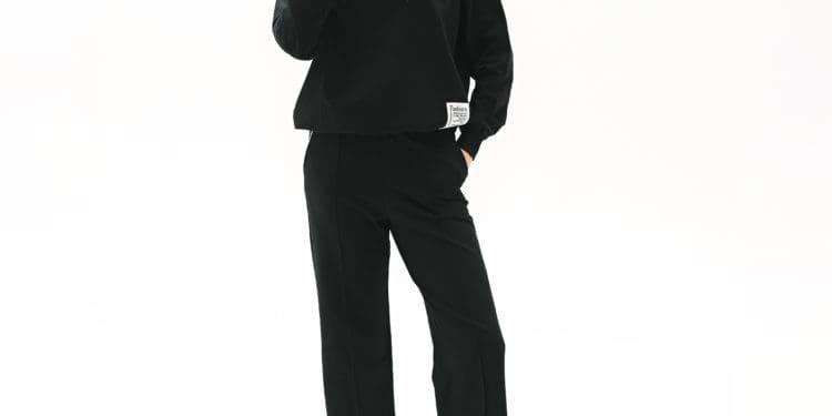 Мережа магазинів “Христина та Іншуз” – це завжди модний одяг, якісне взуття та приємні ціни!