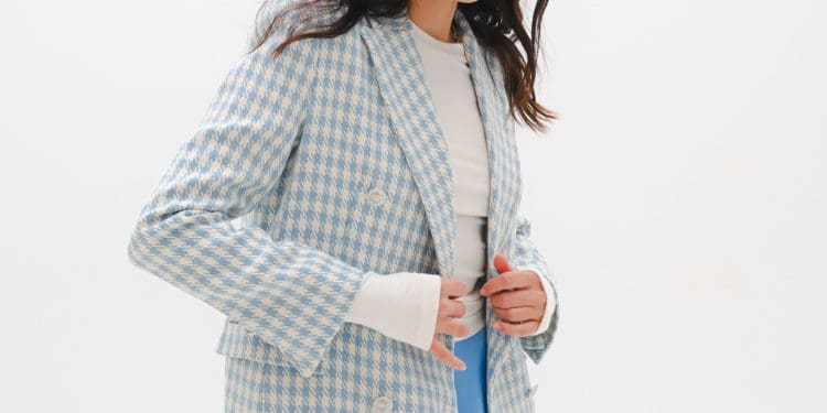 Мережа магазинів “Христина та Іншуз” – це завжди модний одяг, якісне взуття та приємні ціни!